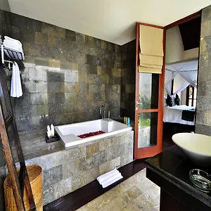 The Khayangan Dreams Villa Umalas Kerobokan