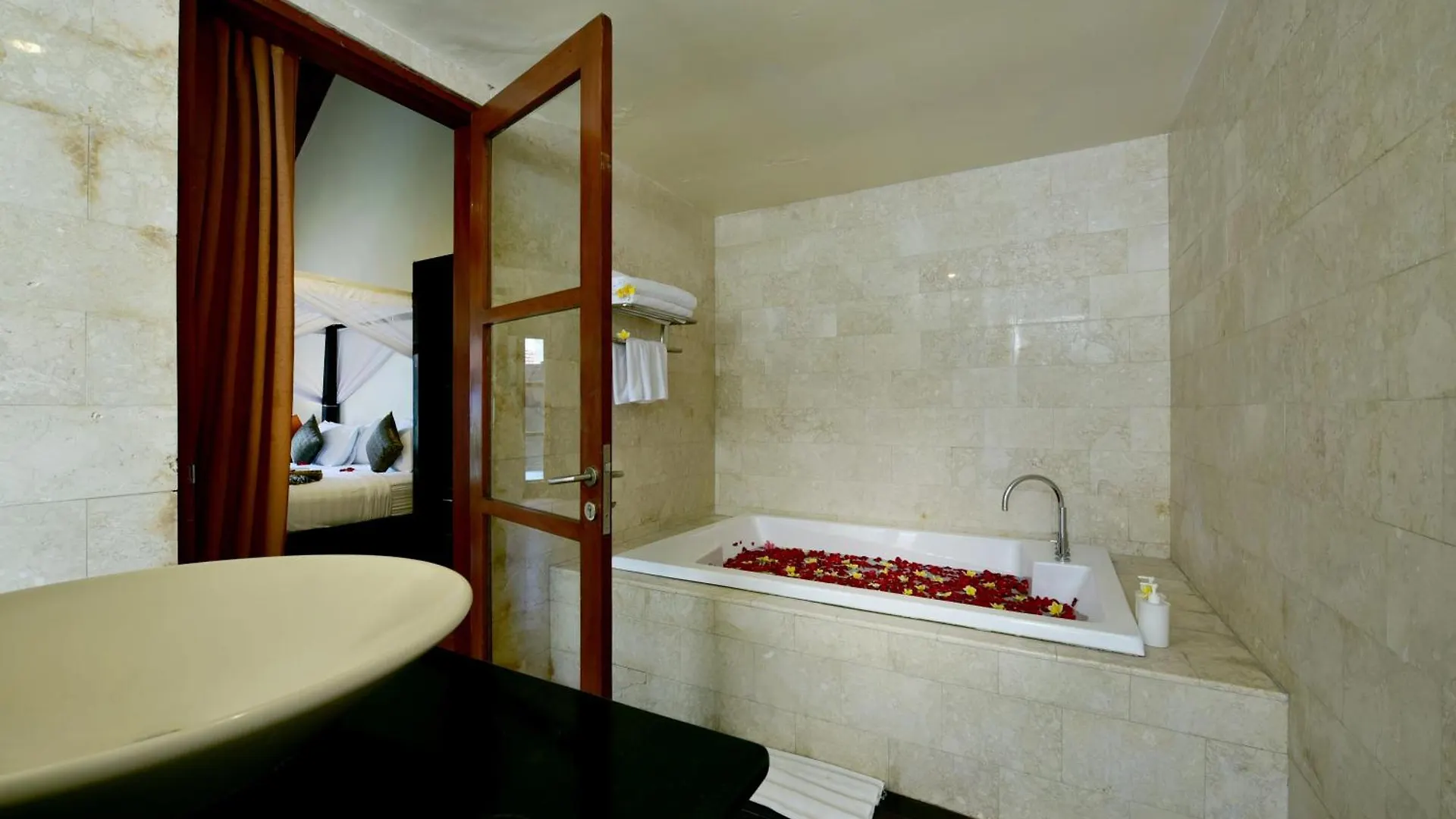 The Khayangan Dreams Villa Umalas Kerobokan  Kerobokan (Bali)